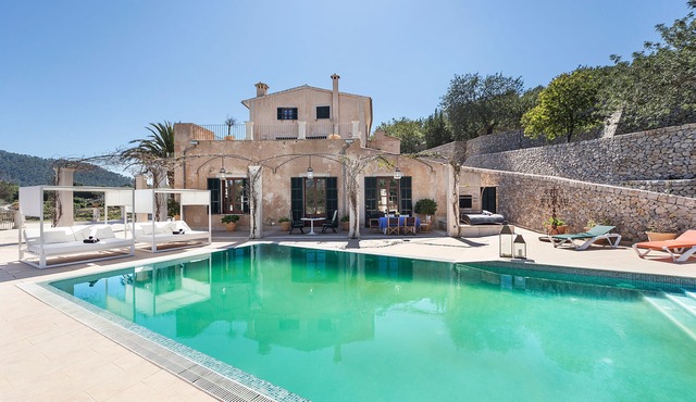Vacation home for 12 guests with 550m² in Calvia (148075)
