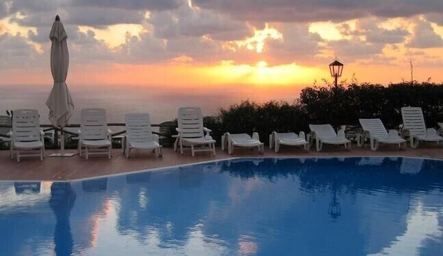 VACATION HOME IN DREAM LOCATION, WITH BREATHTAKING SEA VIEWS NEAR TROPEA