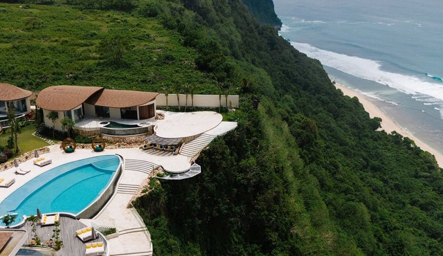 VANARA Resort & Spa
