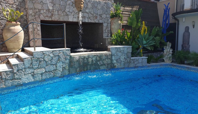 Villa Antheus - Apartment with panoramic view 10 km. from Taormina