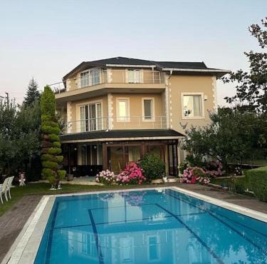 Villa Elegance