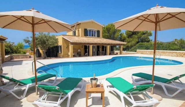 Villa Lamar - Three Bedroom Villa, Sleeps 6