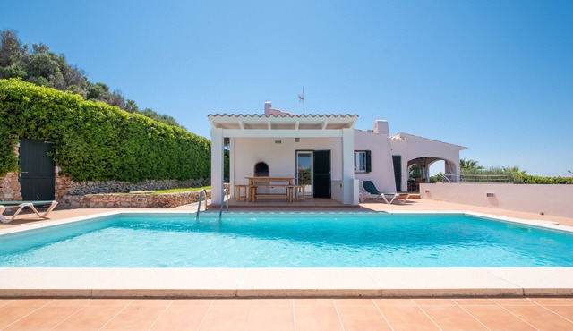 Villa "Los Arcos" with Pool and Sea Views
