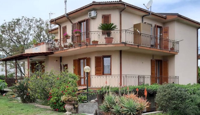 Villa Nicole Tavernetta Coral. For a relaxing holiday!