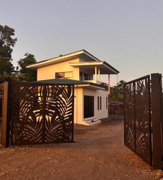 Villa Nomad