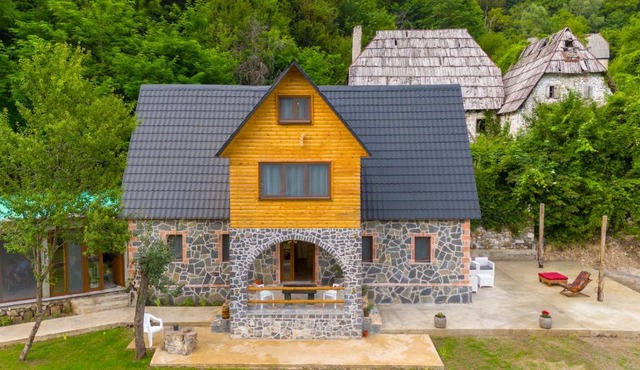 villa prelatheth