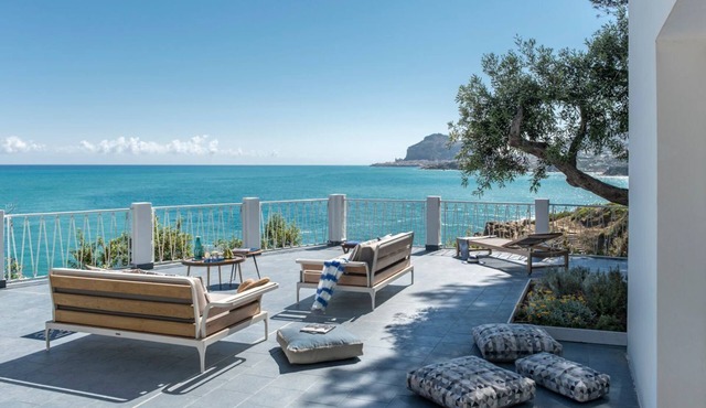 Villa Taio - Four Bedroom Villa, Sleeps 8