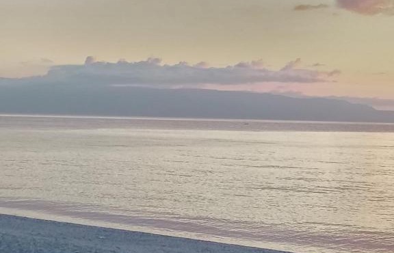 Vista incantevole Roccalumera, Sicilia