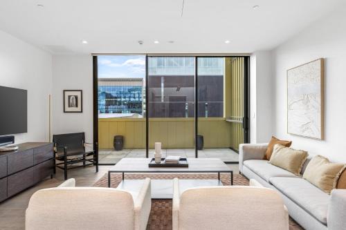 Wynyard Residence 3-Level Townhouse