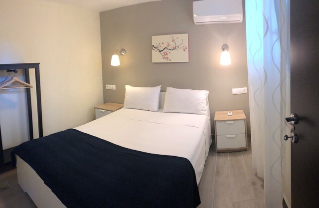 "Above the Sea" Apartment IV