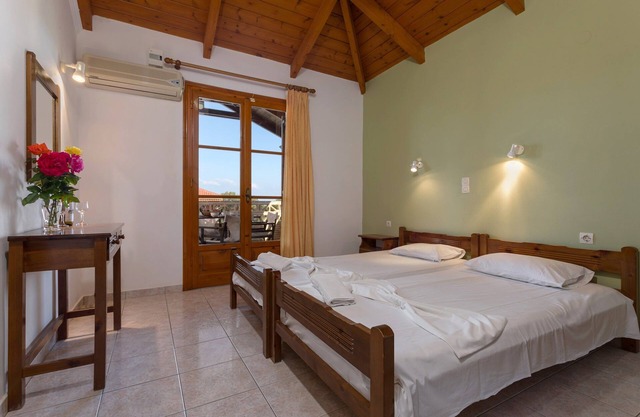 Anemomylos Studios - Attic Two-Bedroom Apartment