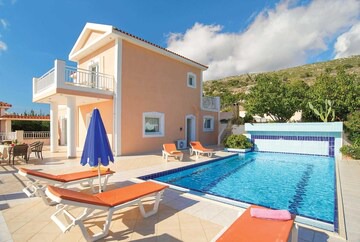Angeliki in Skala