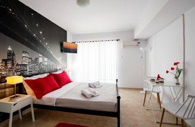 Astoria Studio VI, Rhodes City Center