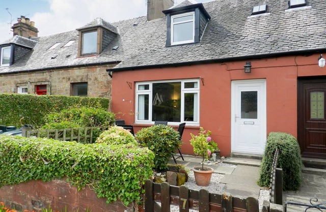 Cottage ∙ 2 bedrooms ∙ 4 guests