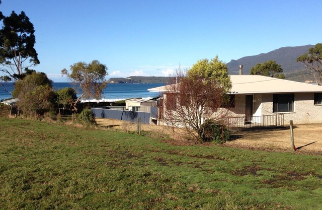 Eaglehawk Neck Beach 
