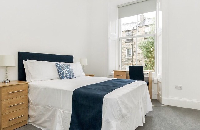 Edinburgh Apartment in Edinburgh