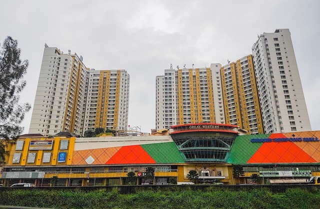 Elegant 2Br Apartment at Great Western Resort