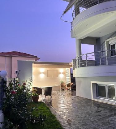 Elsa home