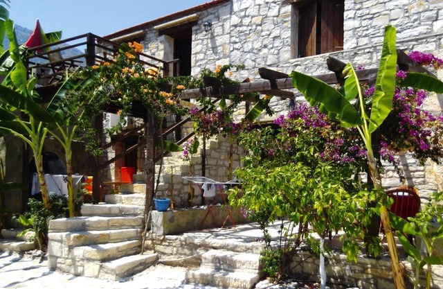 Holiday homes Las Mayoralas, Periana in Kreta - 6 persons, 2 bedrooms