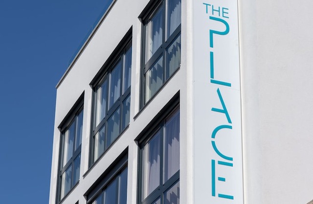 Hotel the Place - Adults Only