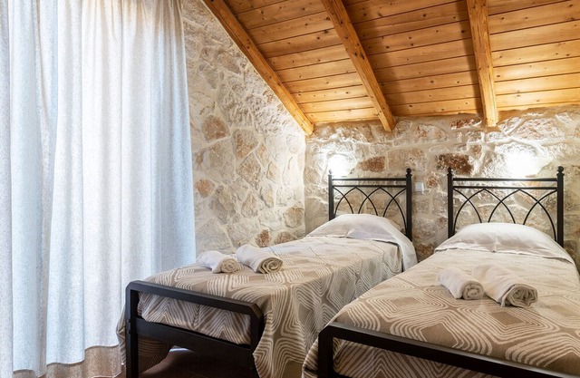 Maritina Houses - 2 Bedroom Maisonette III