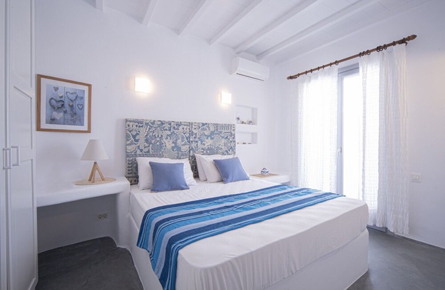 Myconian Relax House with swimming pool