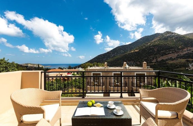 Pantheon Villas 
