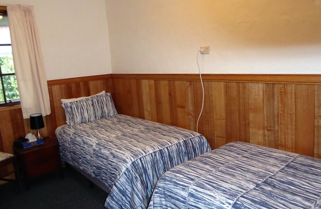 Platypus Park Country Retreat - Forester Apartment WiFi
