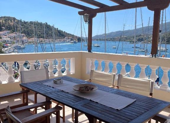 Poros endless view apartment