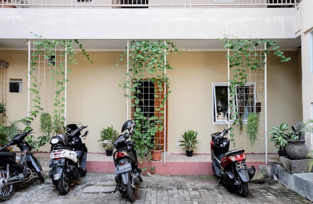 RedDoorz near Kebun Raya Bogor 2