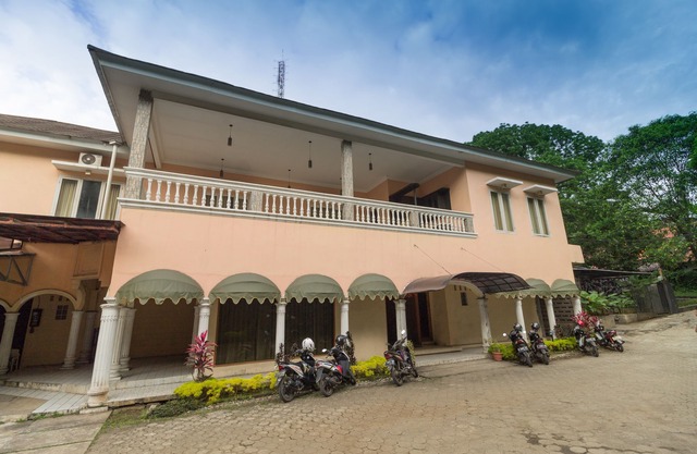 RedDoorz Near Kebun Raya Bogor