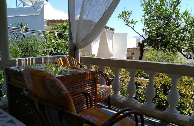 Veranda N Garden 
