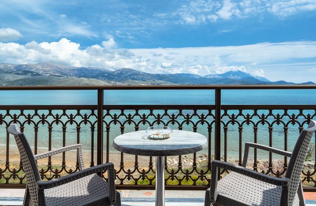 Studio Apartment 'Zois 9' with Sea View, Wi-Fi and Air Conditioning
