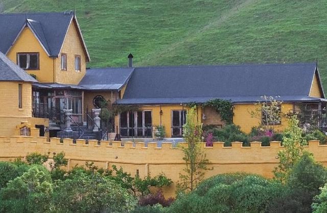 The Mudcastle
