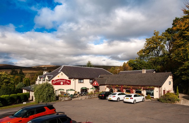 The Stronlossit Inn