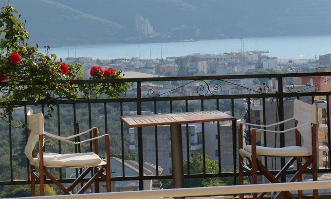 Igoumenitsa Apartment | 100 m² Apartment ∙ 3 bedrooms ∙ 7 guests