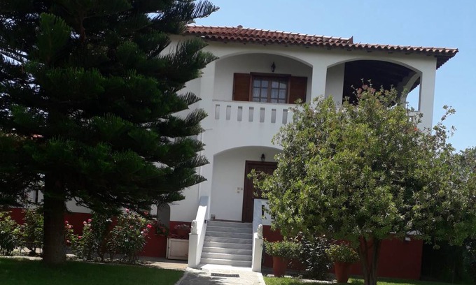 Lepreo House | 100 m² Finca ∙ 3 bedrooms ∙ 6 guests