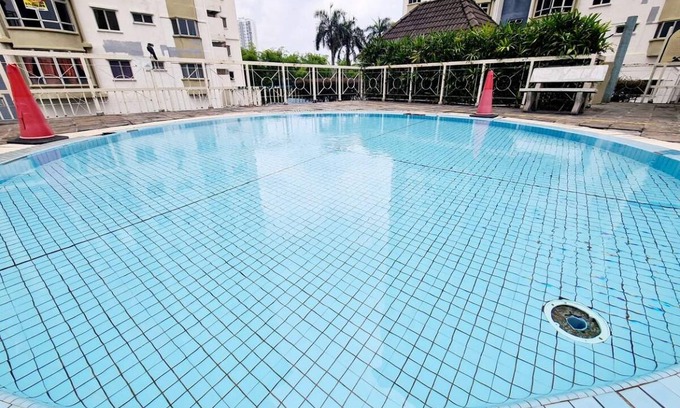 Taman Sri Endah House | 100 m² House ∙ 3 bedrooms ∙ 9 guests