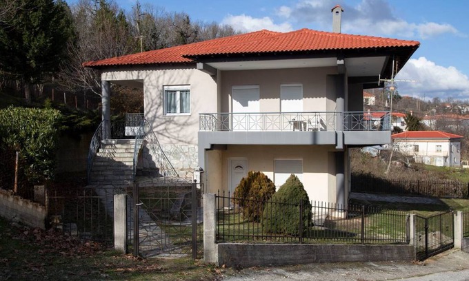 Vlachava House | 110 m² House ∙ 3 bedrooms ∙ 6 guests