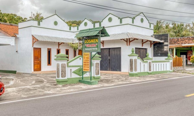 Kretek Bed & Breakfast | 12 m² Bed and breakfast ∙ 2 guests