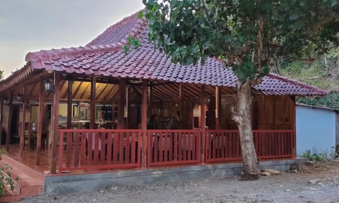 Wonosari Hotel | 12 m² Hotel ∙ 4 guests
