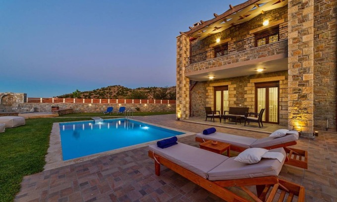 Zoniana Villa | 120 m² Villa ∙ 3 bedrooms ∙ 6 guests