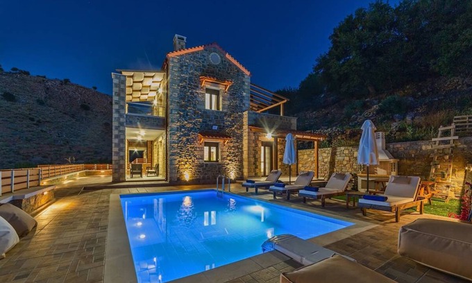Zoniana Villa | 120 m² Villa ∙ 3 bedrooms ∙ 7 guests