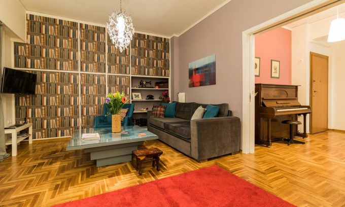 Makrigianni Apartment | 125 m² Apartment ∙ 3 bedrooms ∙ 8 guests