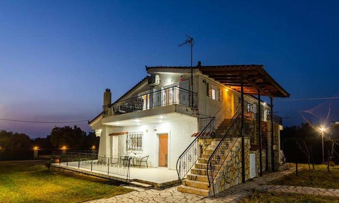 Messaia Apartment | 130 m² Apartment ∙ 3 bedrooms ∙ 6 guests
