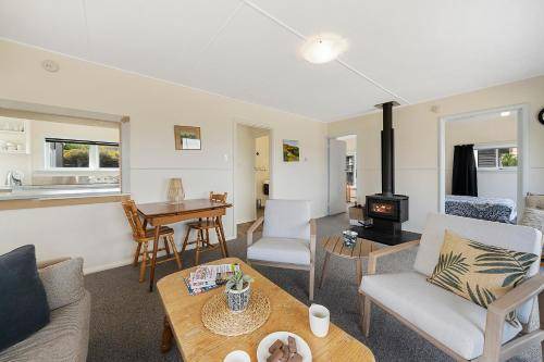 Paraparaumu Beach House | 130 m² House ∙ 3 bedrooms ∙ 5 guests