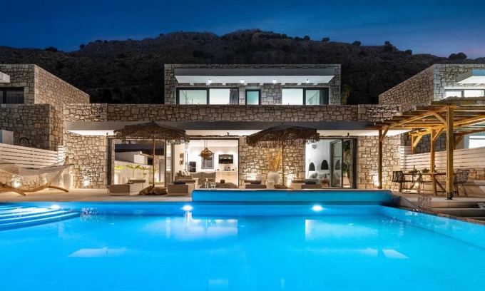 Prassonissi House | 130 m² House ∙ 3 bedrooms ∙ 6 guests