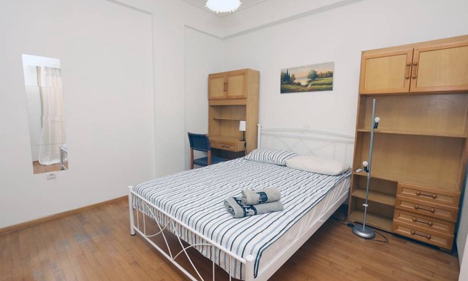 Pangrati Resort | 130 m² Private room ∙ 1 bedroom ∙ 1 guest