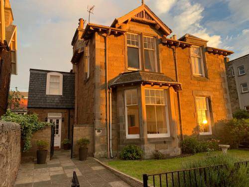 North Berwick Villa | 131 m² Villa ∙ 3 bedrooms ∙ 6 guests