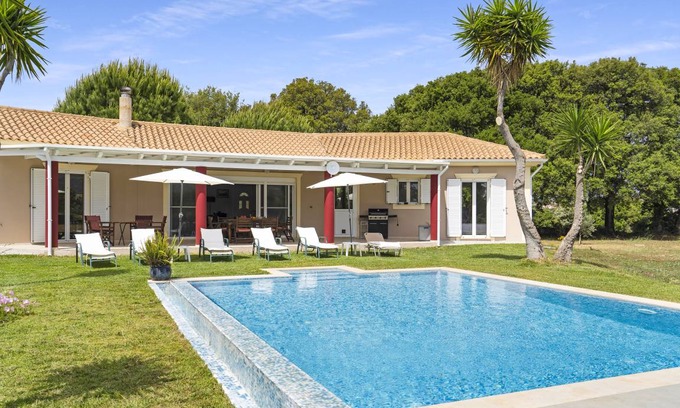 Spartia House | 146 m² Finca ∙ 3 bedrooms ∙ 6 guests
